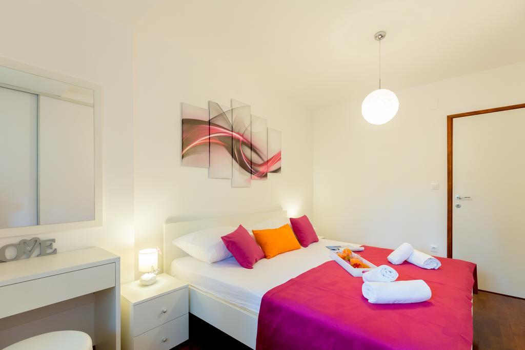 Leona & Borna'S Central Lapad Suites Ντουμπρόβνικ Εξωτερικό φωτογραφία