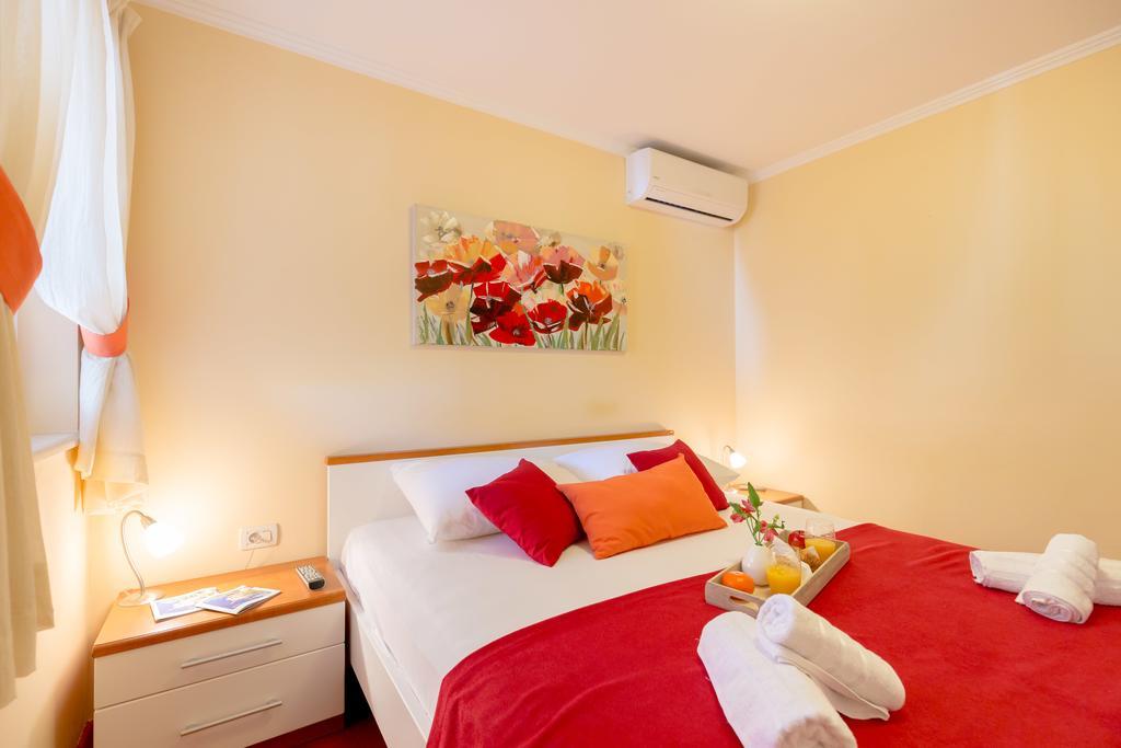 Leona & Borna'S Central Lapad Suites Ντουμπρόβνικ Εξωτερικό φωτογραφία