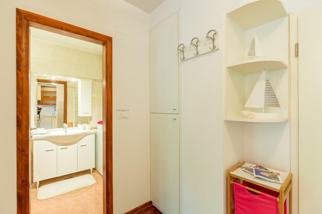 Leona & Borna'S Central Lapad Suites Ντουμπρόβνικ Εξωτερικό φωτογραφία