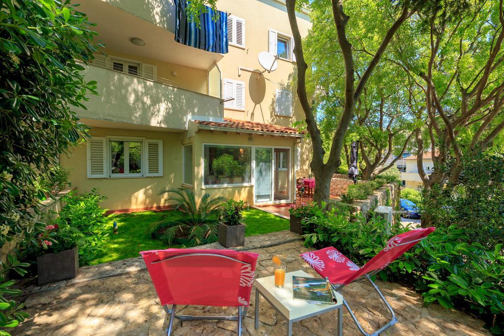 Leona & Borna'S Central Lapad Suites Ντουμπρόβνικ Εξωτερικό φωτογραφία