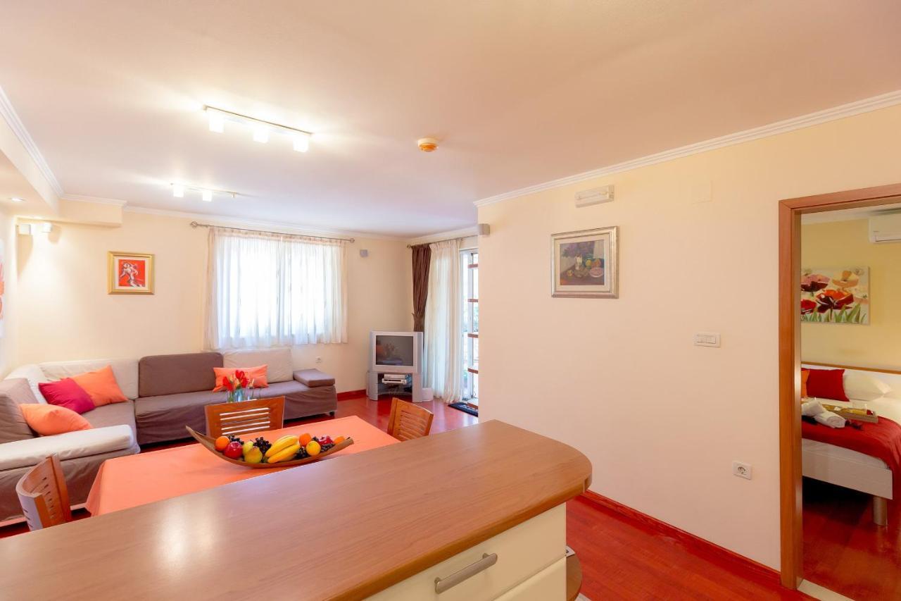 Leona & Borna'S Central Lapad Suites Ντουμπρόβνικ Εξωτερικό φωτογραφία