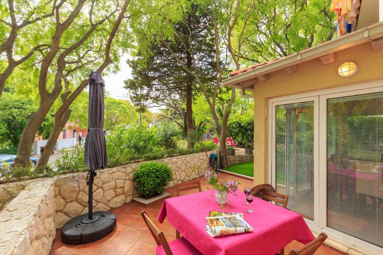 Leona & Borna'S Central Lapad Suites Ντουμπρόβνικ Εξωτερικό φωτογραφία