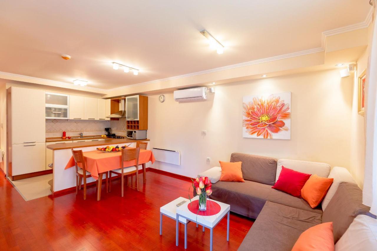 Leona & Borna'S Central Lapad Suites Ντουμπρόβνικ Εξωτερικό φωτογραφία