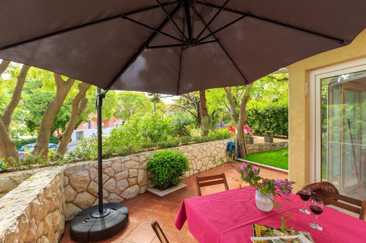 Leona & Borna'S Central Lapad Suites Ντουμπρόβνικ Εξωτερικό φωτογραφία